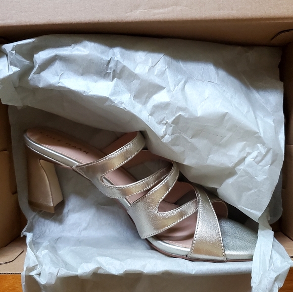 Cole Haan Gold Leather Slide Sandals 8 - Picture 6 of 7